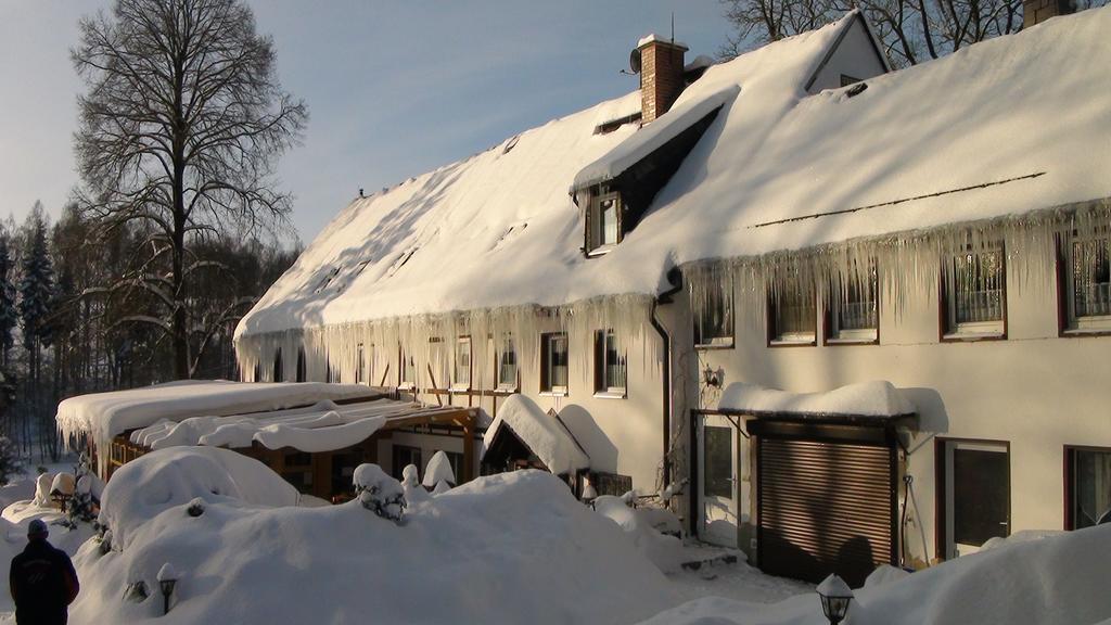 Gaststaette & Pension Oelmuehle Oberschöna エクステリア 写真